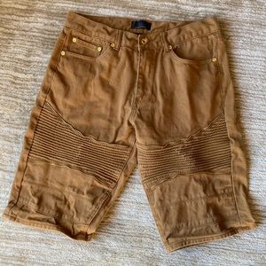 BLUE STITCH 💯 Percent Cotton Embellished High Rise Jean Shorts W36.